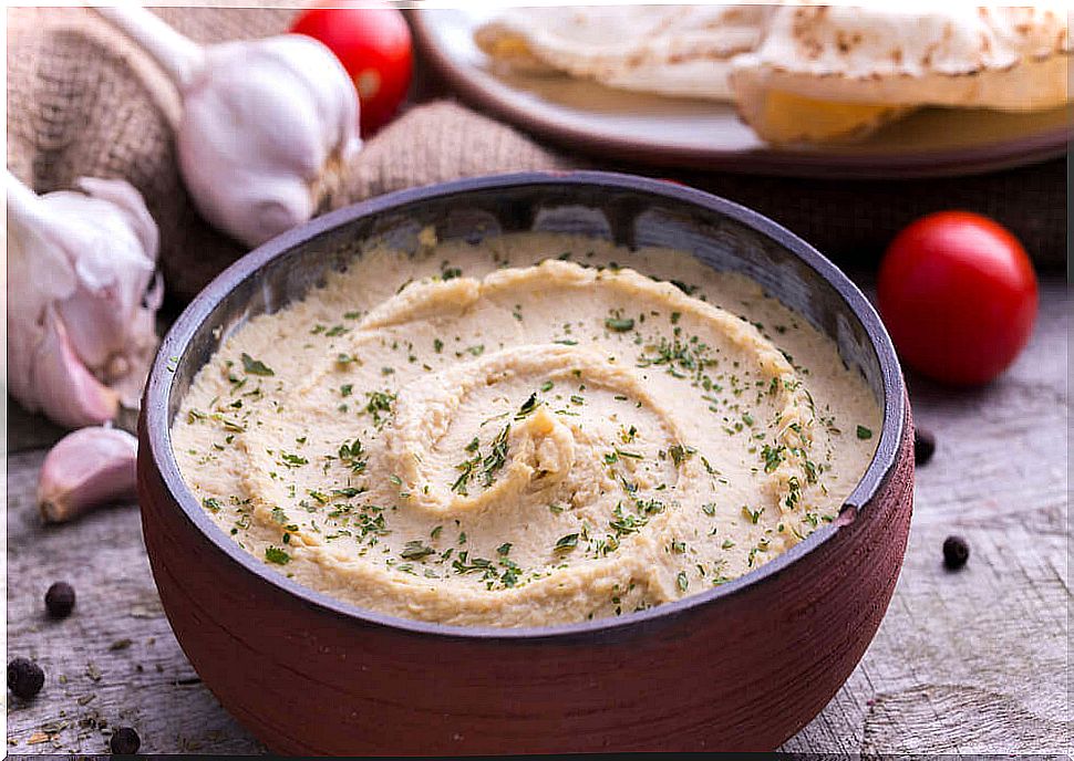 Hummus