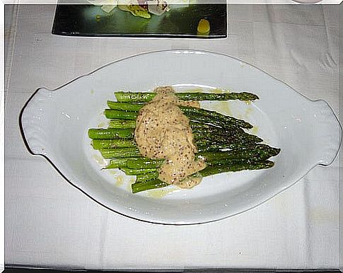 Asparagus can cause arthritis