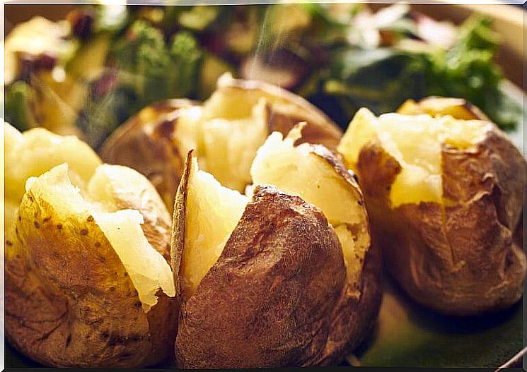 Baked delicacies: 5 delicious fried potato recipes