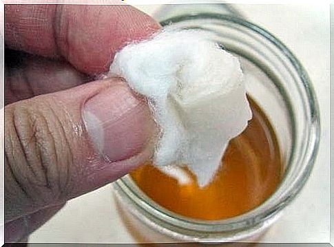 How to make your own homemade astringents