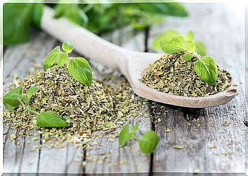 Oregano to help lower blood pressure